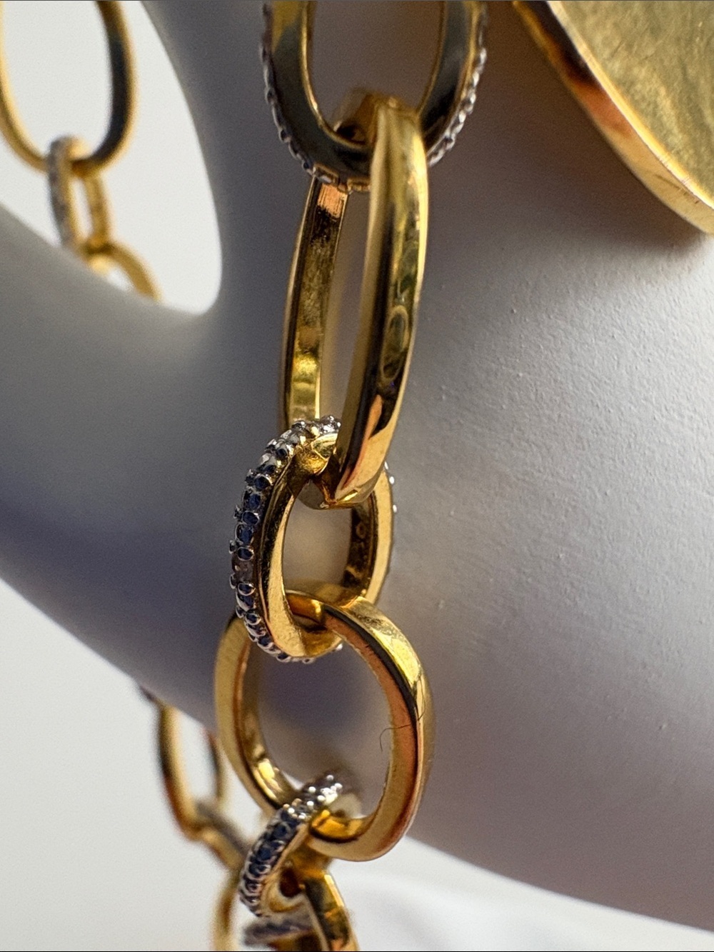Gold Heart Charm with Alternating Pave Link Bracelet - Picture 3 of 5